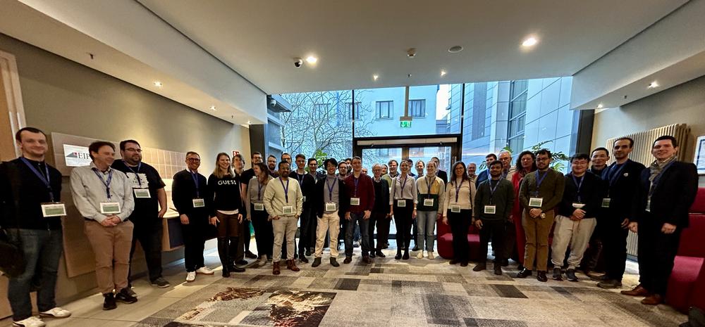 Gruppenbild mit allen Teilnehmenden des Workshops